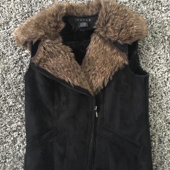révue S faux fur black vest - Picture 5 of 5